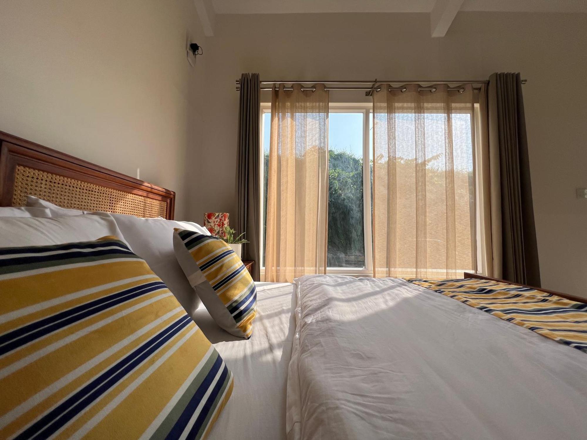 Bed and Breakfast The Bageecha Вриндавана Экстерьер фото